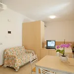 Ca D'oro Aparthotel Lido di Jesolo